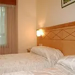 Hotel Cristal 1 *