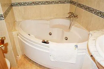 Cristal 1 Hotel *