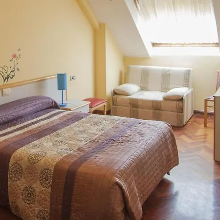 Cristal 1 Hotel *